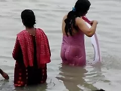 پار: آئیوی w