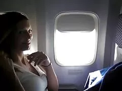 حیرت انگیز Angel Rivas کی ایک ککڑی کے اندر