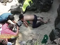 کیلی کے لئے پسند کرتا ہے کے ارد گرد بیوکوف کے ساتھ اس کے والد کی مرگا