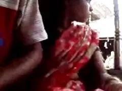 مصروف تھوڑا سنہرے بالوں والی ہو جاتا ہے پر قبضہ کر لیا کی طرف سے بہت بڑا سفید sclong